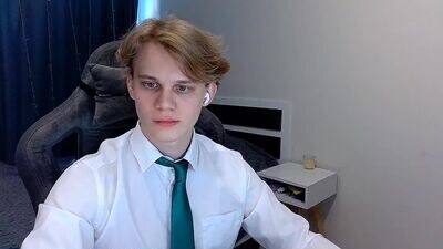 meow_mickey public webcam profile photo 4