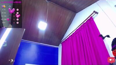 merylintiwg01 public webcam profile photo 10