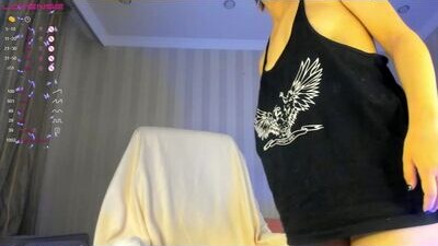 mey_rin public webcam profile photo 6