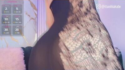 mhia_kate public webcam profile photo 10