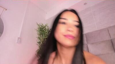 mia_crawford_ public webcam profile photo 10