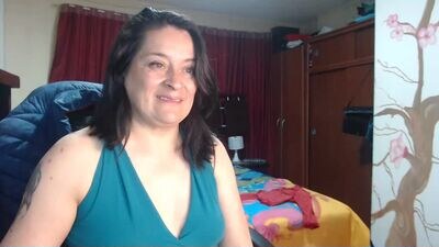 mia_florens public webcam profile photo 3