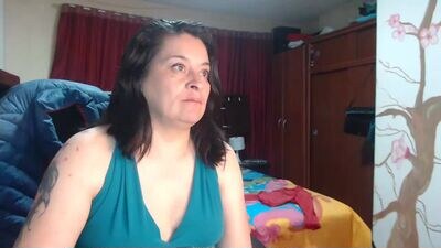 mia_florens public webcam profile photo 4