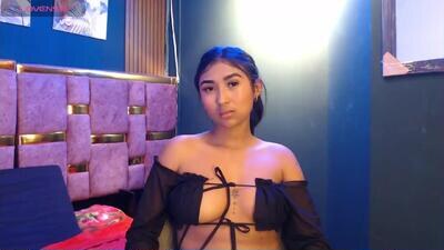 mia_konor06 public webcam profile photo 3