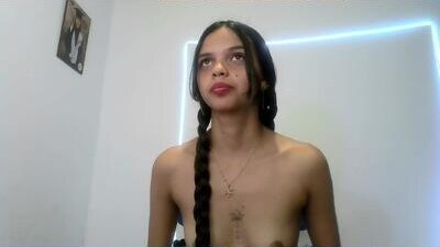 mia_lucy_21 public webcam profile photo 6