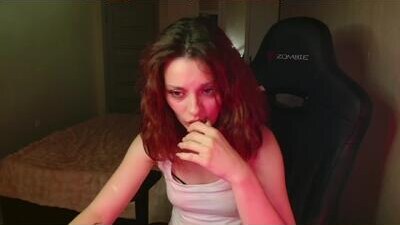 mia_luiza public webcam profile photo 7