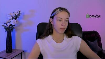 mia_mooon_ public webcam profile photo 3