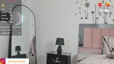 mia_pearls public webcam profile photo 8