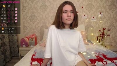 mia_randall public webcam profile photo 2