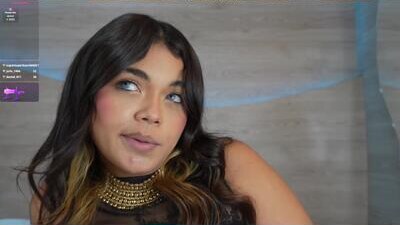 mia_rosalie public webcam profile photo 6