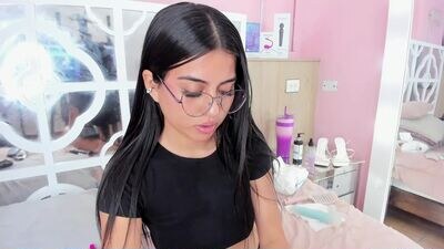 mia_stone7 public webcam profile photo 4