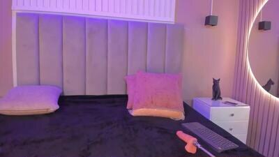 mia_vanegas public webcam profile photo 5