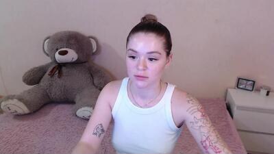 miaacat public webcam profile photo 4