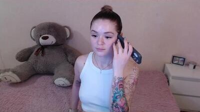 miaacat public webcam profile photo 7