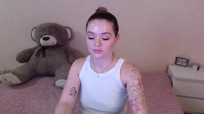 miaacat public webcam profile photo 8