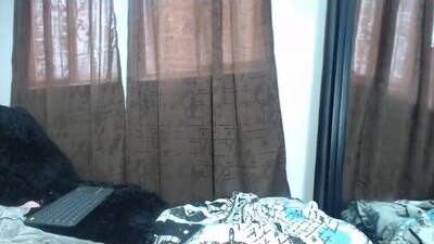 miacastell public webcam profile photo 10