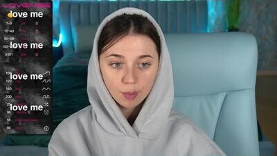 miajina public webcam profile photo 6