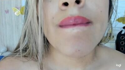 miajjones public webcam profile photo 8