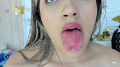 miajjones public webcam profile photo 10