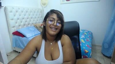 miajoseph_ public webcam profile photo 4