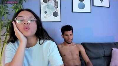 mialuxx public webcam profile photo 6