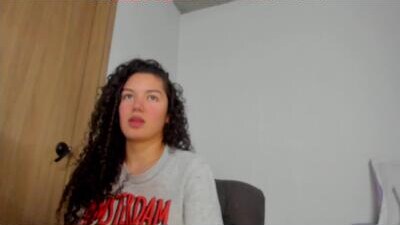 miarouseex public webcam profile photo 8