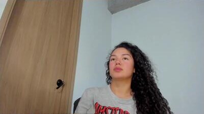 miarouseex public webcam profile photo 10