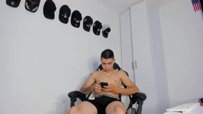 michael_boy88_ public webcam profile photo 8