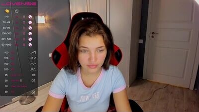michelle_mir public webcam profile photo 3