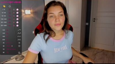 michelle_mir public webcam profile photo 6