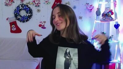 michellee11 public webcam profile photo 3