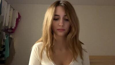 michellfallert public webcam profile photo 4