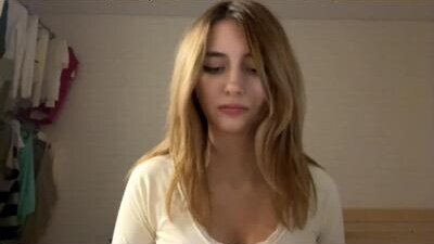 michellfallert public webcam profile photo 6