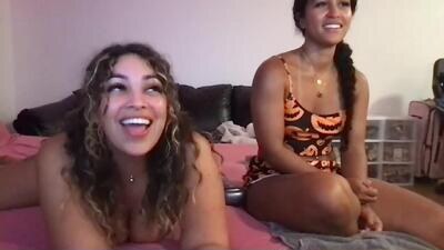 michidee_ public webcam profile photo 3