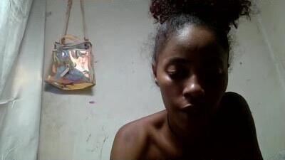 mickaela08 public webcam profile photo 5