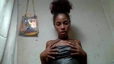 mickaela08 public webcam profile photo 6