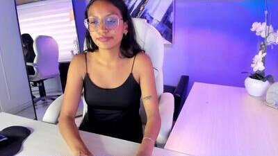 miel_ambar public webcam profile photo 6