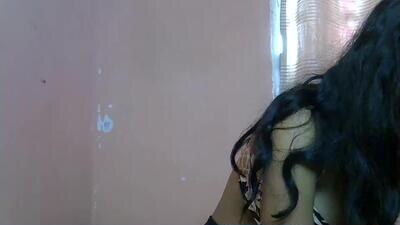 mihpretties public webcam profile photo 2