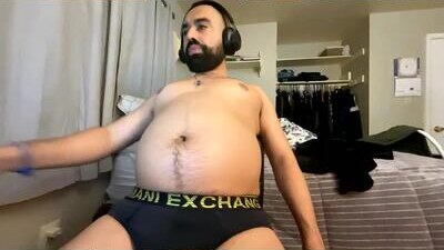 mik138 public webcam profile photo 9