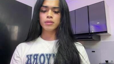 mika_pedersen public webcam profile photo 5