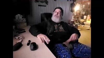 mikevm420 public webcam profile photo 10
