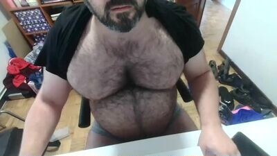 mikeyhotbear public webcam profile photo 2