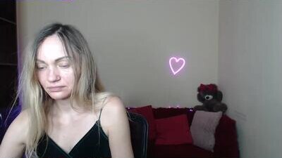 mikkey_mouse8 public webcam profile photo 6