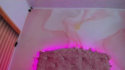 mila_grace_ public webcam profile photo 5