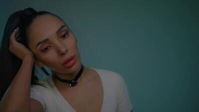mila_may_ public webcam profile photo 7