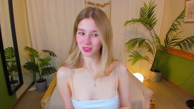 milablush public webcam profile photo 2