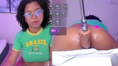 milahall__ public webcam profile photo 9