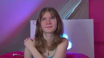 milamaelis public webcam profile photo 8