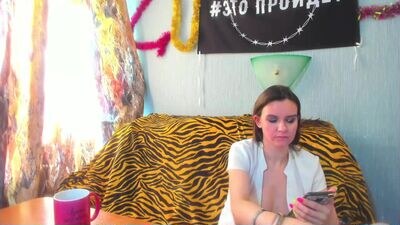 milana696969 public webcam profile photo 3
