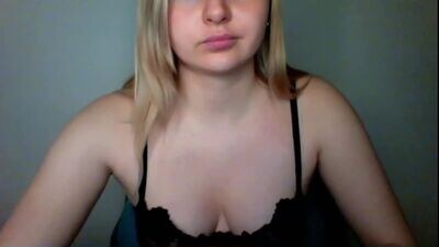 milana_milo public webcam profile photo 4